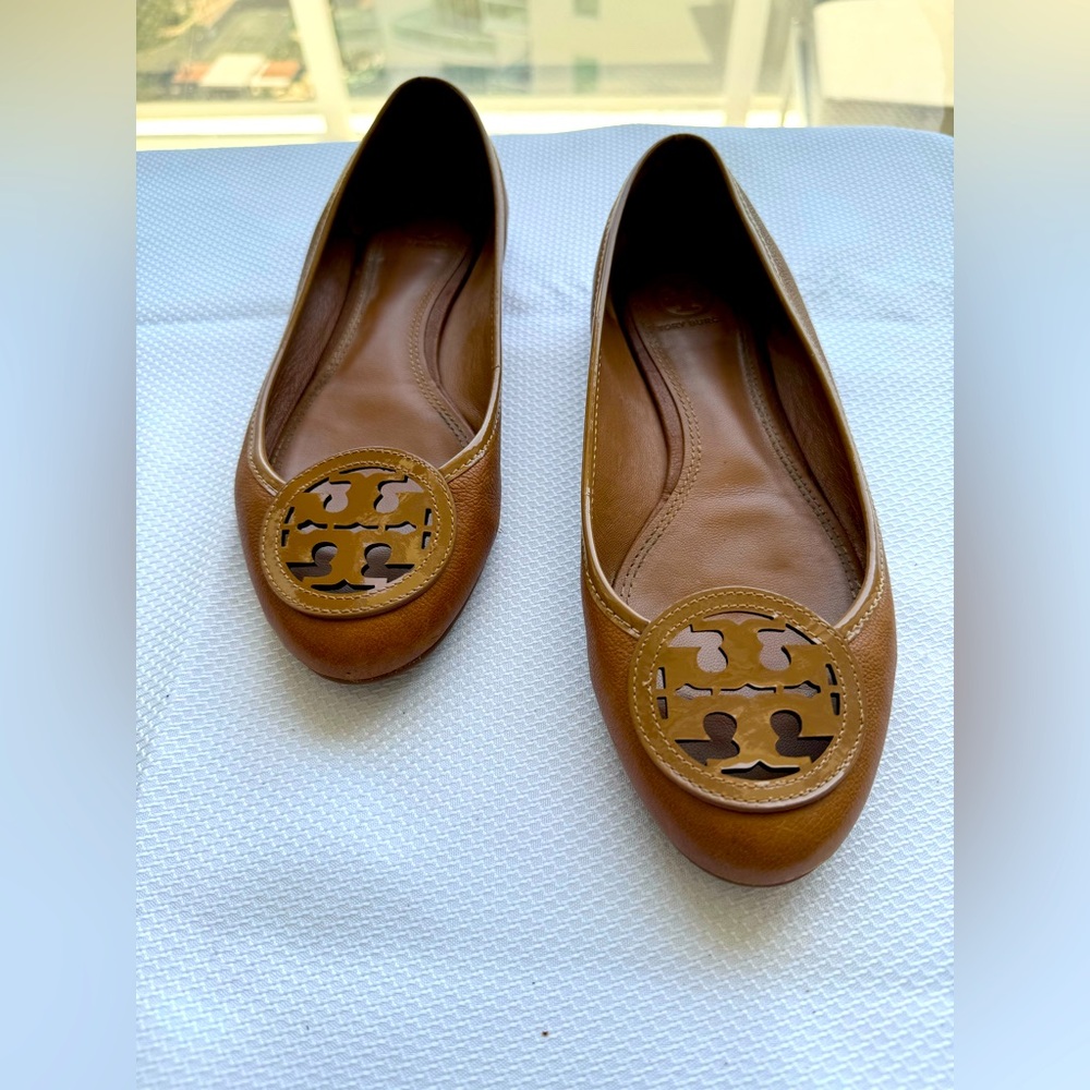 Tory Burch ballerinas color Tan size 9M